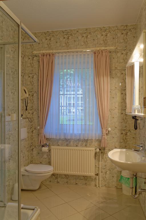 Landhotel Michaelishof 베르겐 외부 사진